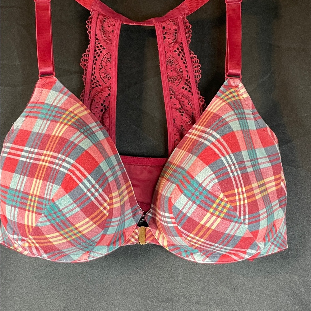 Cacique Lightly Lined T-shirt Bra Plaid and Lace size 40DDD